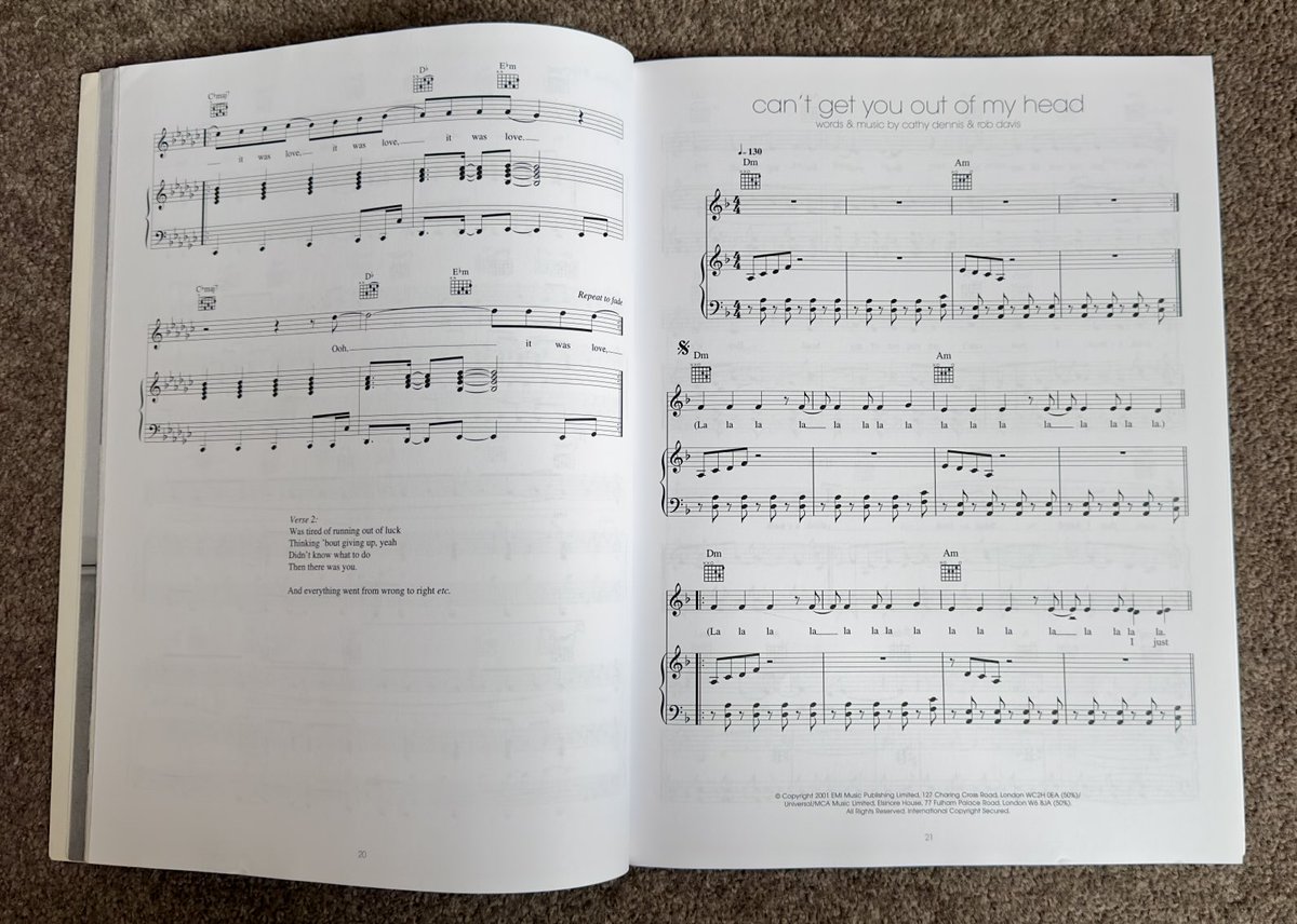 spjury's tweet image. #NewArrival #KylieMinogue Fever music book. Includes all 12 tracks from the album, arranged for piano, voice and guitar. A great addition to my collection. 🎶📖

#KylieCollection #SheetMusic #KylieFever