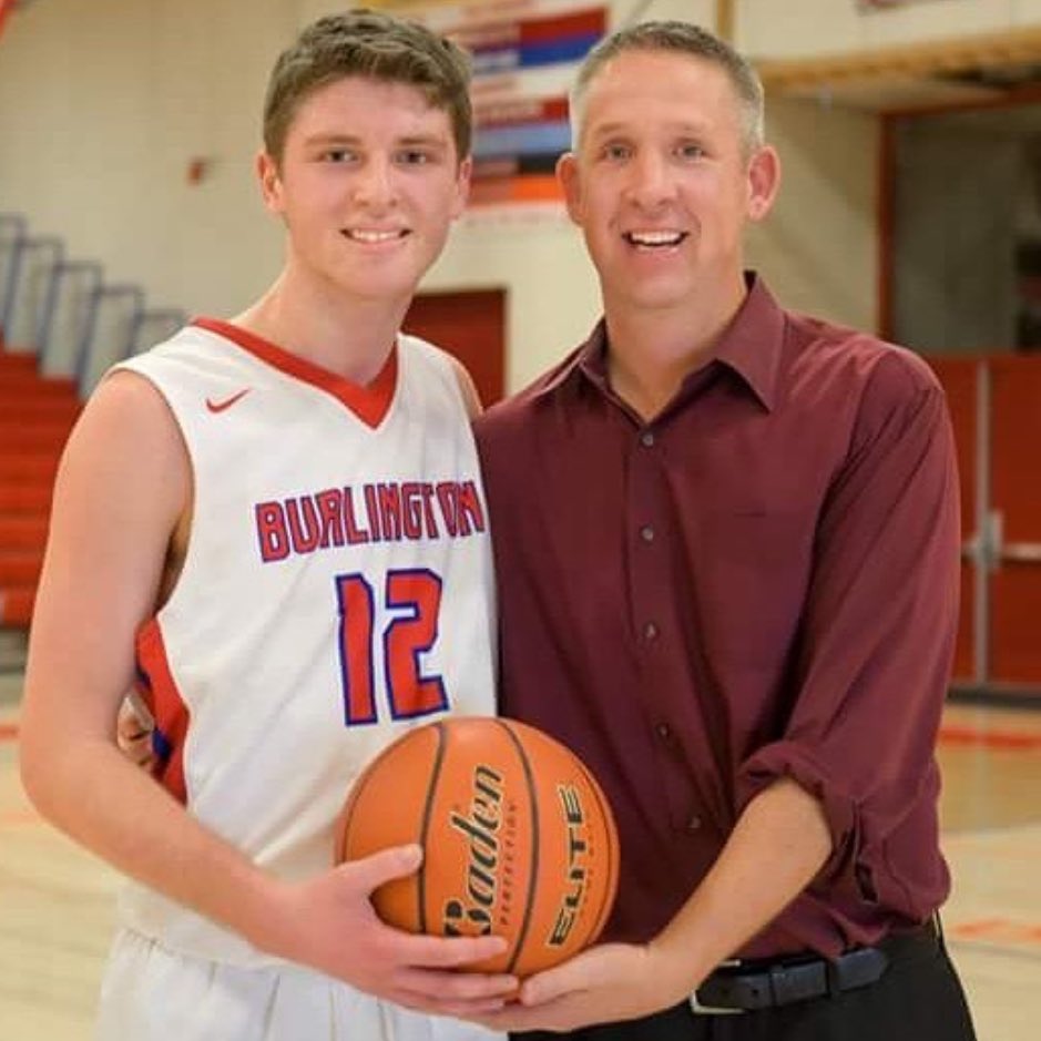 Happy Birthday 🎉 Mike Demartinis from Class of 2017 and Burlington HS. Mike his entire career in Mass Elite from 5th grade till he graduated, and is now the Head Varsity Boys Coach at Essex Tech