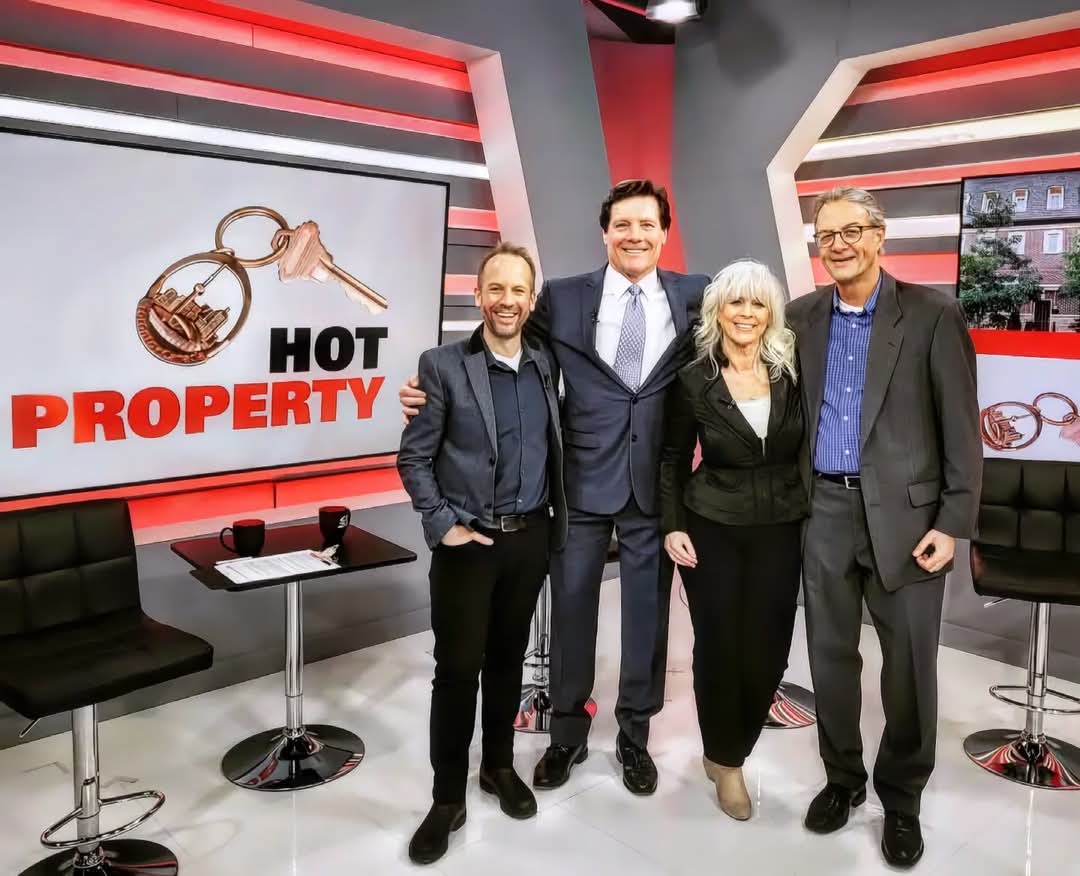 TeddyWilson's tweet photo. Catch #HotProperty @CP24HotProperty 2nite 9pm on @CP24 + nationally on @BNNBloomberg 1130p & all wknd! #RealEstate discussion & analysis w/ @AlSinclairTeam @MonsterMTG & @mytributehome! 📺 🏡 🏠 🏢 #GTA #Toronto #Ontario #Canada 🇨🇦 🍁 https://t.co/Sp5CHJN2De