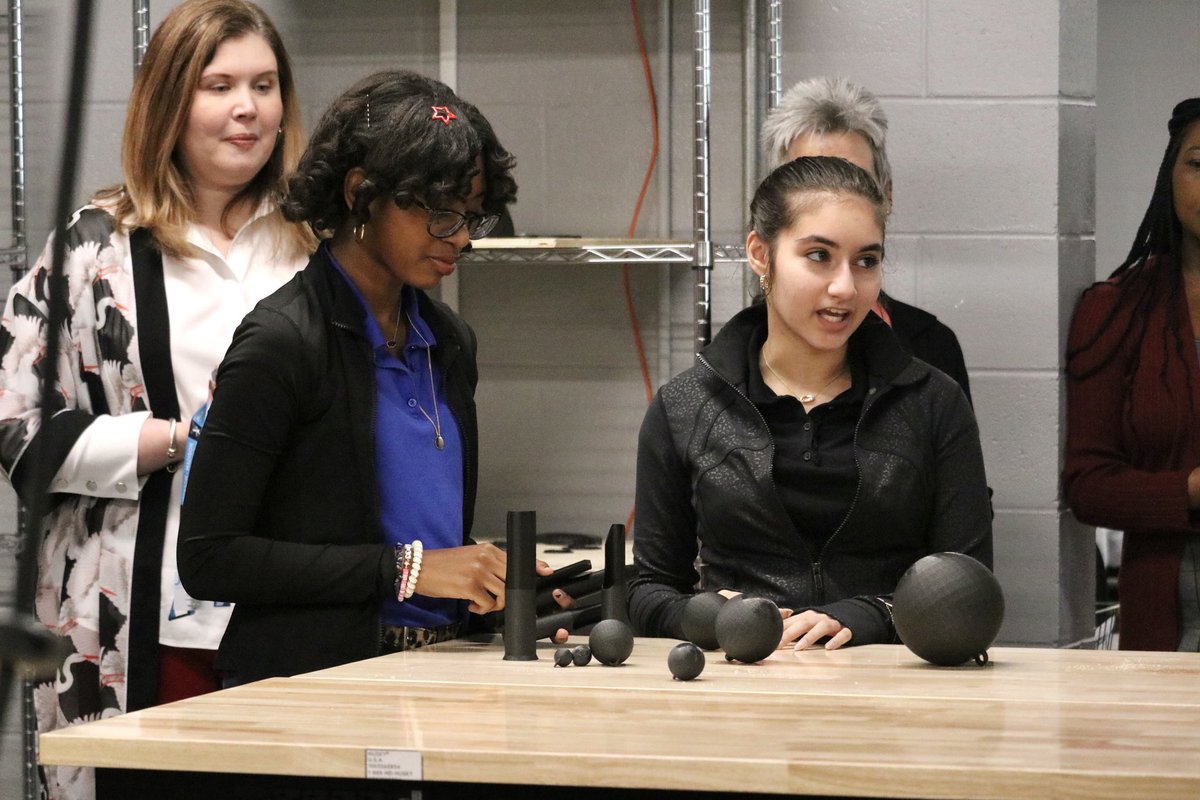 JMCSchools's tweet photo. #TourStop ๐ธStudents in the Design MakerSpace Institute shared details of their latest project โจ3D printed wind chimes in the design of our solar system ๐ช๐ถ https://t.co/WZP8FcXwW3