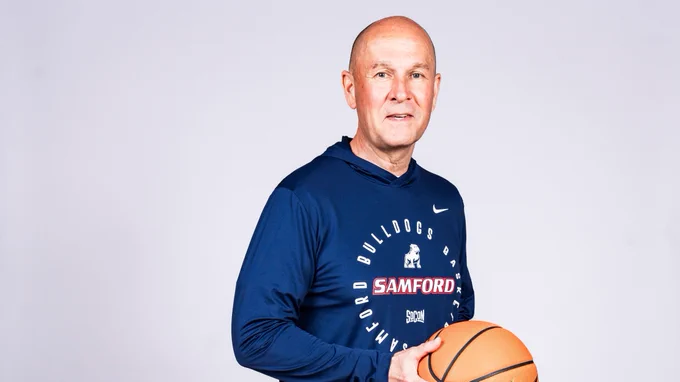 Image from Samford Men's Basketball (@SamfordMBB)