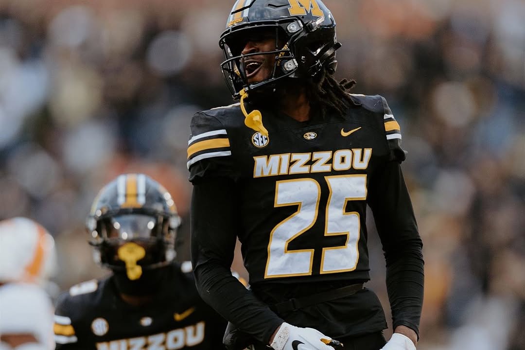 Missouri cornerback Ja'Marion Wayne is entering the transfer portal, Brian Davis with PowerUp Sports tells <a href="/On3sports/">On3</a>. 

The former four-star recruit has played in 28 career games with 8 tackles and a fumble recovery. 

on3.com/transfer-porta…