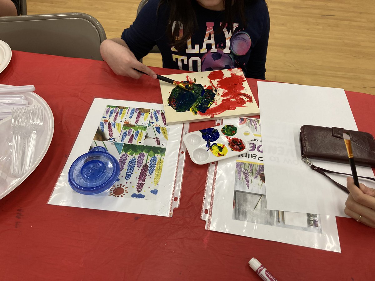 shelterbayps's tweet photo. What a fun arts night for neurodiverse students and their families @shelterbayps @PeelSchools https://t.co/G4nuSnpMo9