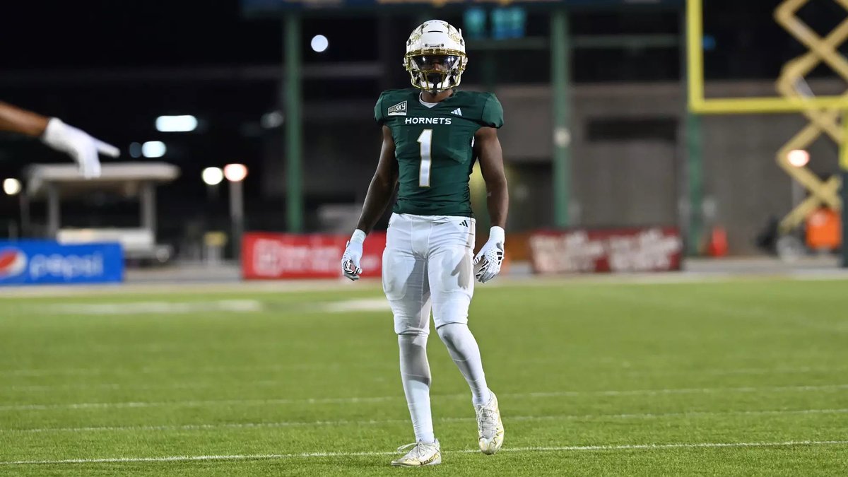 DONTREAL DA HIGHLIGHT FISHER🐐 (@mrpicksixx) on Twitter photo Blessed to receive my first division 1 offer from Sacramento state #AGTG <a href="/lem_adams/">Lem Adams</a> <a href="/BrennanMarion4/">Coach Marion</a> <a href="/CoachKMerch/">Ken Merchant</a> <a href="/Coach_JoeyMoss/">Coach Joey Moss</a> <a href="/DAB_CoachB/">DAB_ CoachB</a> <a href="/CoachSidKrish/">Sid Krishnamurthi</a> <a href="/TFloss32/">Todd Glawson</a> <a href="/BHoward_11/">Brandon Howard</a> <a href="/CKennedy247/">Collin Kennedy</a> <a href="/Rivals/">Rivals</a> <a href="/on3/">on eight</a> <a href="/coach_pat84/">PERFORMANCE_HOUSTON -AUSTIN_ATHLETES</a> <a href="/justinallen_13/">Justin Allen</a> <a href="/CoachSoria/">Coach James Soria</a> Blessed to receive my first division 1 offer from Sacramento state #AGTG <a href="/lem_adams/">Lem Adams</a> <a href="/BrennanMarion4/">Coach Marion</a> <a href="/CoachKMerch/">Ken Merchant</a> <a href="/Coach_JoeyMoss/">Coach Joey Moss</a> <a href="/DAB_CoachB/">DAB_ CoachB</a> <a href="/CoachSidKrish/">Sid Krishnamurthi</a> <a href="/TFloss32/">Todd Glawson</a> <a href="/BHoward_11/">Brandon Howard</a> <a href="/CKennedy247/">Collin Kennedy</a> <a href="/Rivals/">Rivals</a> <a href="/on3/">on eight</a> <a href="/coach_pat84/">PERFORMANCE_HOUSTON -AUSTIN_ATHLETES</a> <a href="/justinallen_13/">Justin Allen</a> <a href="/CoachSoria/">Coach James Soria</a>