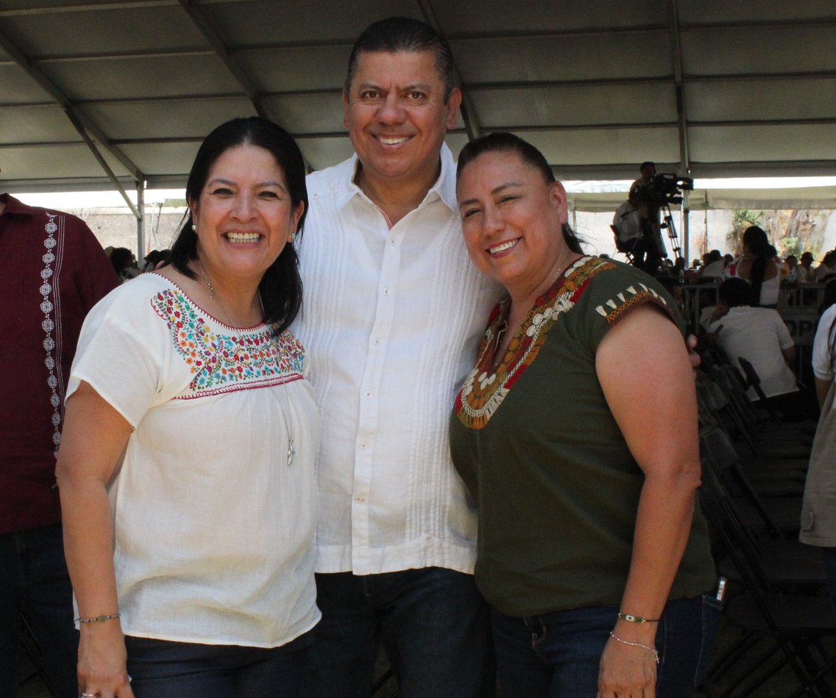 Finanzas_Mor's tweet photo. Honrar la memoria de Emiliano Zapata Salazar, reconociendo el papel del agrarismo en la historia de México, así como la participación activad de las mujeres en el campo y la política es un acto de justicia social. 

#LaTierraQueNosUne https://t.co/xZ41PxXGwz