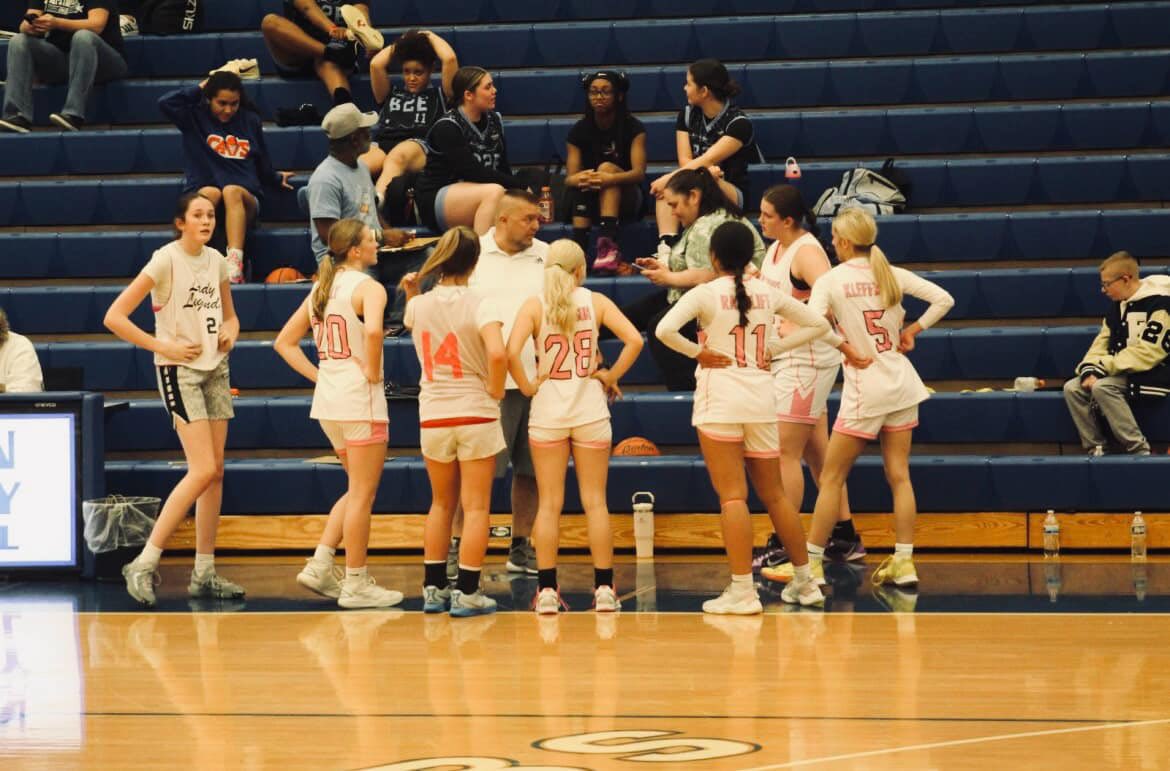 All my girls had their hands on their hips during this one haha