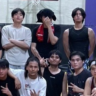 omg, Kyler, Arthur Nery, Pablo and Rabin in one frame! shuckss

#HORI7ON #호라이즌 
#KYLER #카일러
#ARTHURNERY #SB19_PABLO 
#RABIN