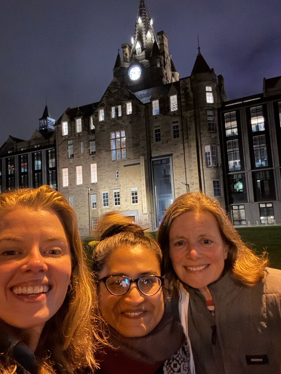 Edinburgh Ocean Leaders 2025 🏴󠁧󠁢󠁳󠁣󠁴󠁿

48 people from 30 countries, sharing experiences and supporting each other navigating ocean careers

A week of feeling grounded in a pretty bonkers world