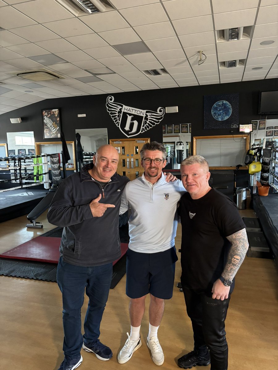 Ricky Hatton MBE tweet media