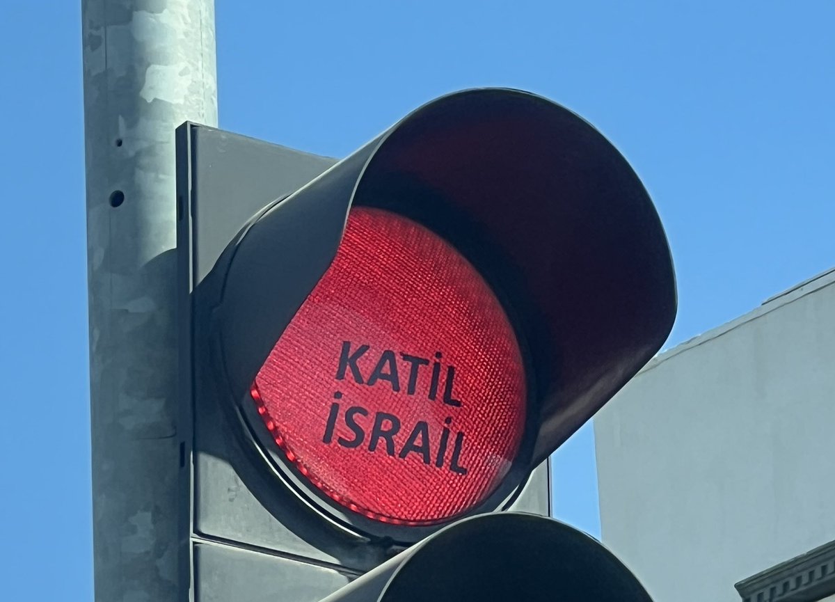 #FilistineİhanetEtme #FilistindeSoykırımVar #GazzedeZulümArşaDayandı #BoykotaDevamEdiyoruz