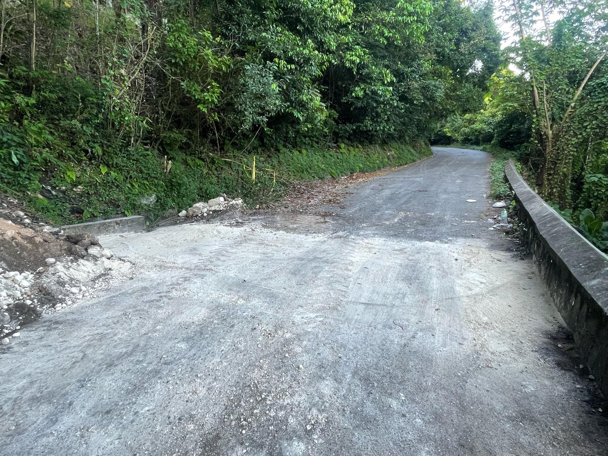 KrystalLeeCares's tweet photo. Road Now Open 🛣️ 
Work was completed overnight ahead of schedule! Final touches will follow over the next two weeks. Let’s continue to protect our infrastructure and each other.

#NWStAnn #BuildingYourCommunities #REACHProgramme #RoadWorksUpdate https://t.co/VV4dZccJ4e