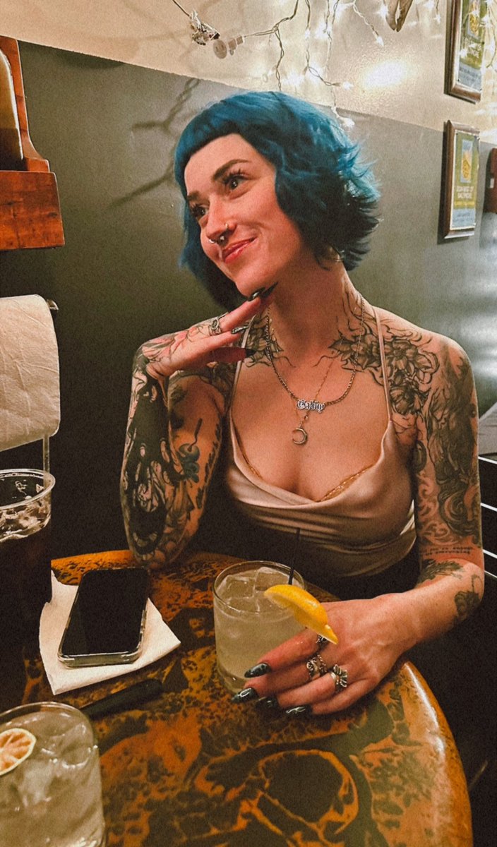 the real baby g tweet media