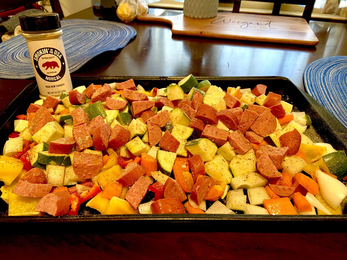 Using my new fav seasoning from <a href="/SmokinintheUSA/">Smokin’ in the USA</a>. His #NorCal is AMAZING. Seasoned this sheet pan veggie and sausage meal tonight! #smokesignals #bbqmunity
