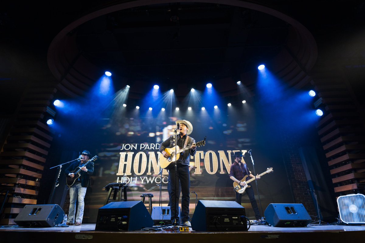 Honkytonk Hollywood album release party in Nashville! Album out tonight at 12am ET/11pm CT