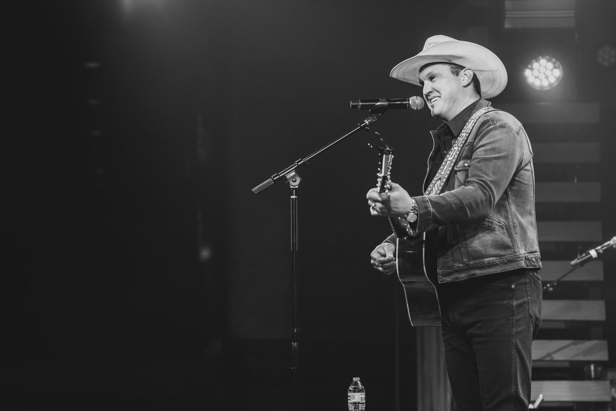 JonPardi's tweet photo. Honkytonk Hollywood album release party in Nashville! Album out tonight at 12am ET/11pm CT https://t.co/qMuHdcjZcu