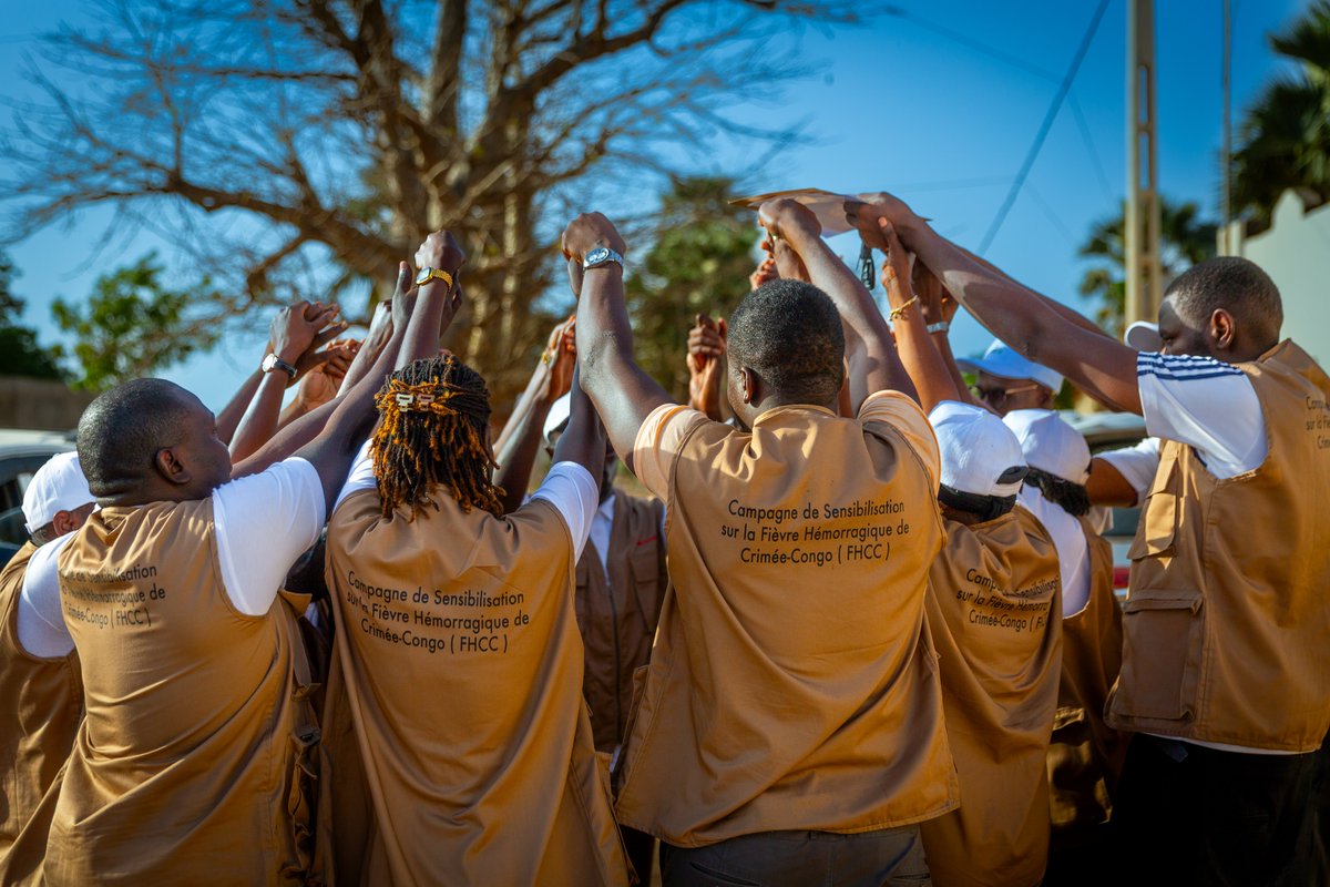 ActionaidSN's tweet photo. 🚨 #SensibilisationFHCC : + de 40 000 personnes touchées à Kaffrine !
Avec le soutien de @StartNetwork, @ActionAidSn &amp; @CorpsAfrica_SN ont mené une campagne contre la Fièvre Hémorragique Crimée-Congo dans la région de Kaffrine. 
Ensemble, nous renforçons la résilience #FHCC https://t.co/nu3wipwaOC