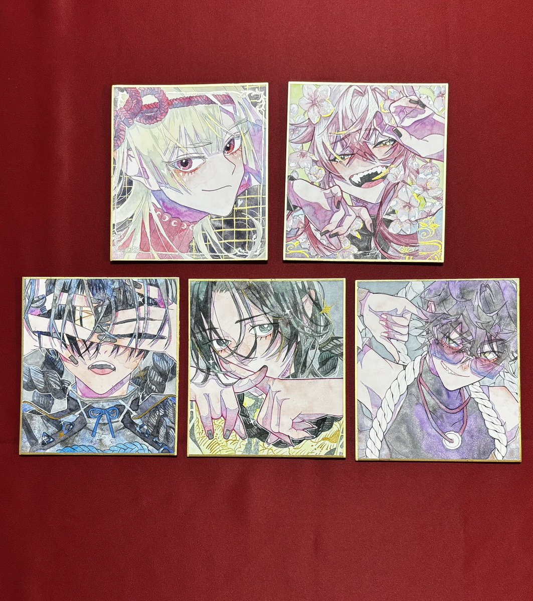 ミニ色紙、こんなに揃うと思わなかった!!!
右下の子はまだ途中☝🏻 
