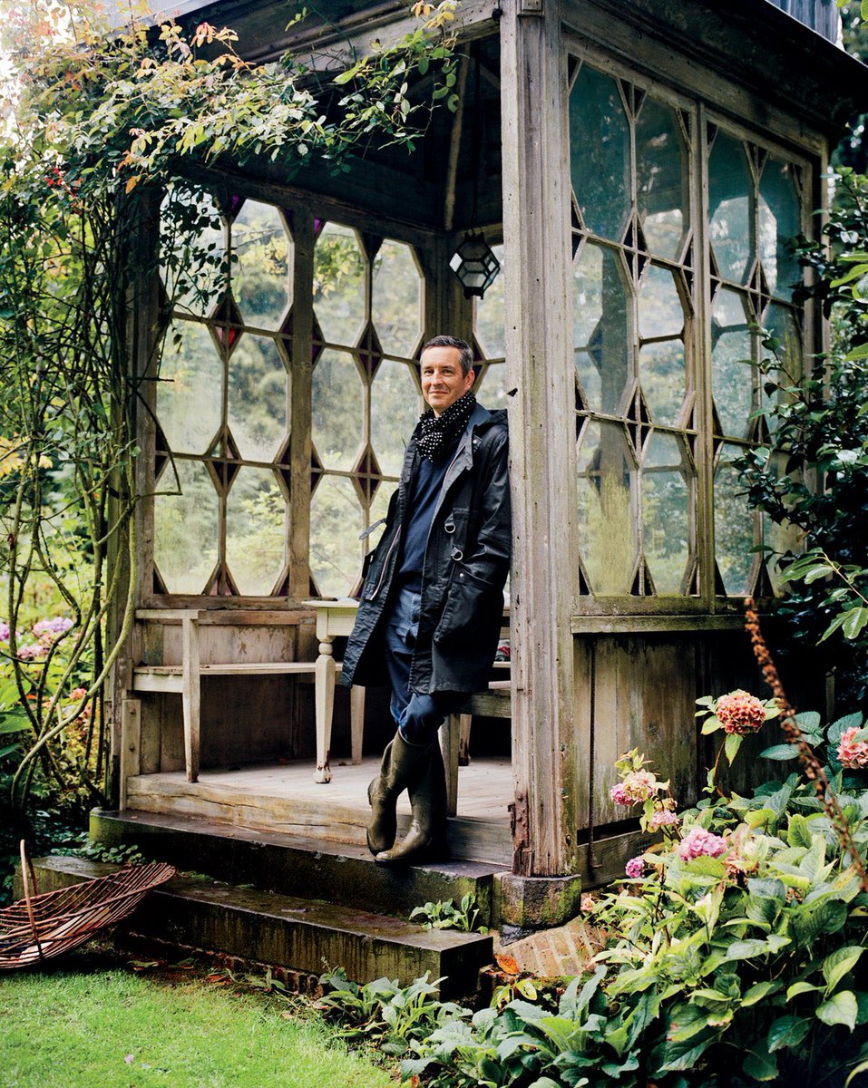 dearvotion's tweet photo. “I quit fashion to focus on my beautiful garden” pipeline is absolutely one of my favorite things. https://t.co/bka7OCedu5
