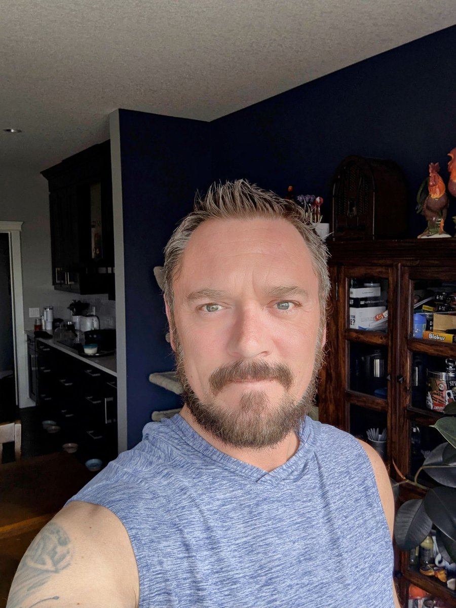 pacificryan's tweet photo. 64 days sober https://t.co/WG4U7AlIJL