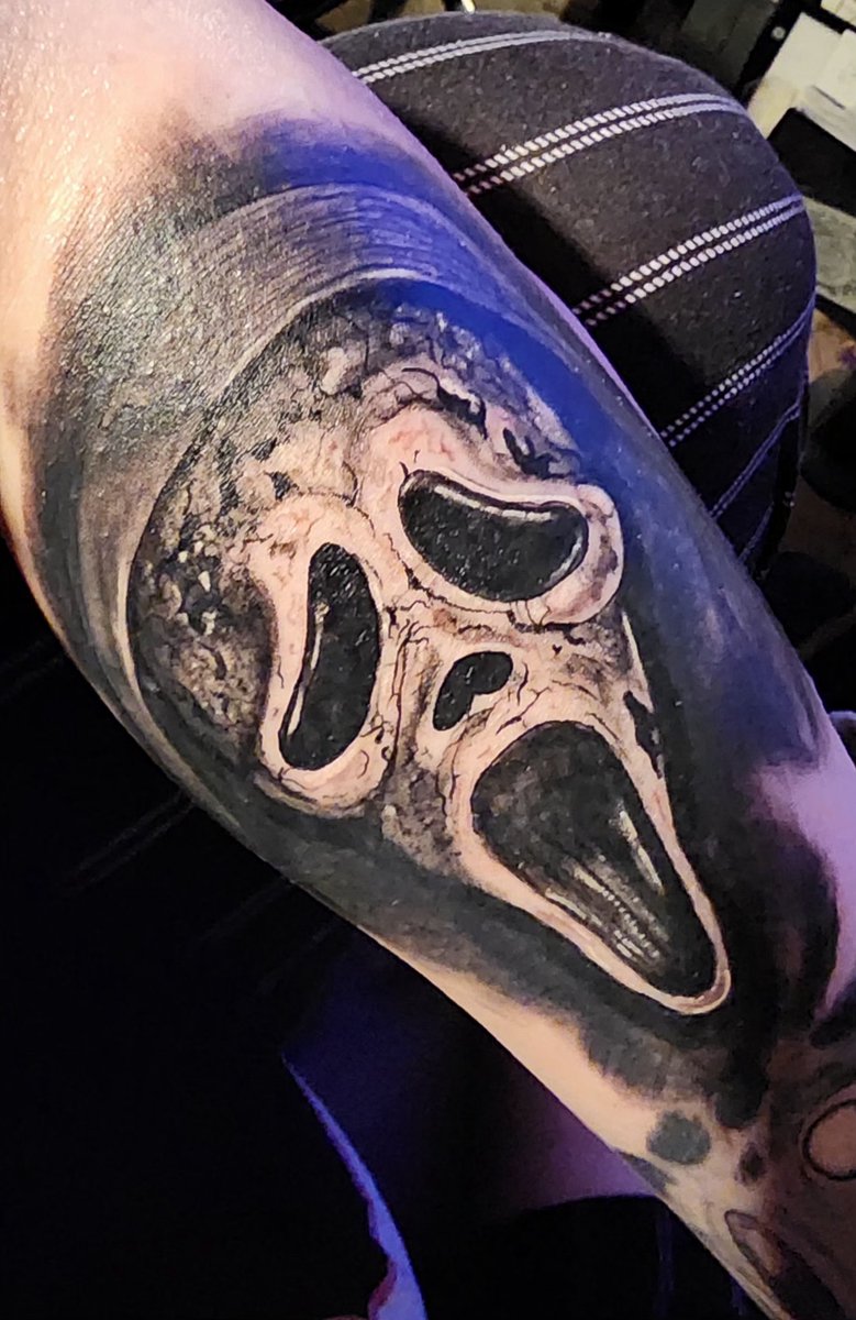 April51821041's tweet photo. ghostface https://t.co/TR4sDUyZkv