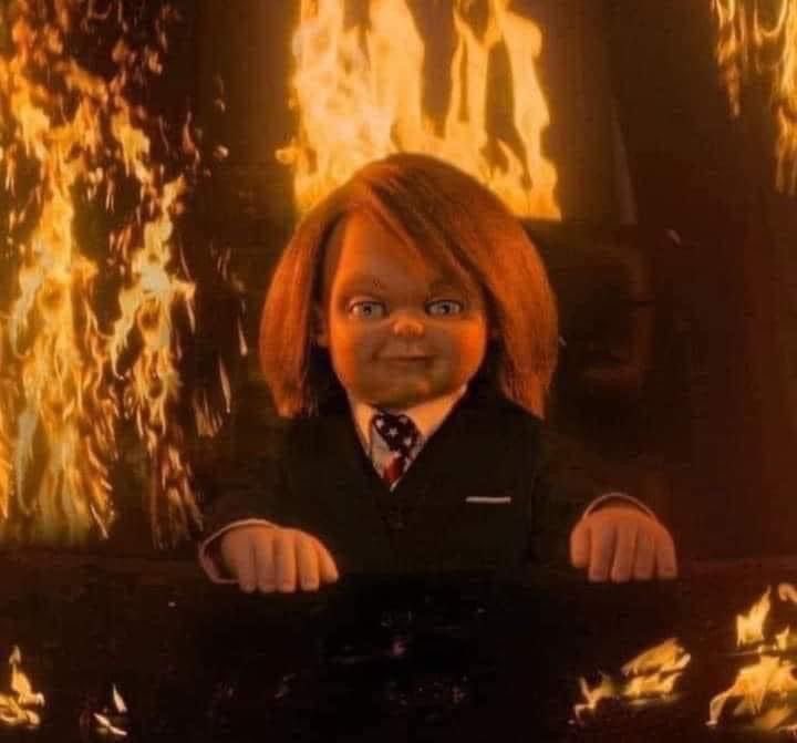 Mi cara cuando me dicen: —que bueno que saliste de esa relación tóxica.
Yo: no salí me echaron si fuera por mí me quedaba.