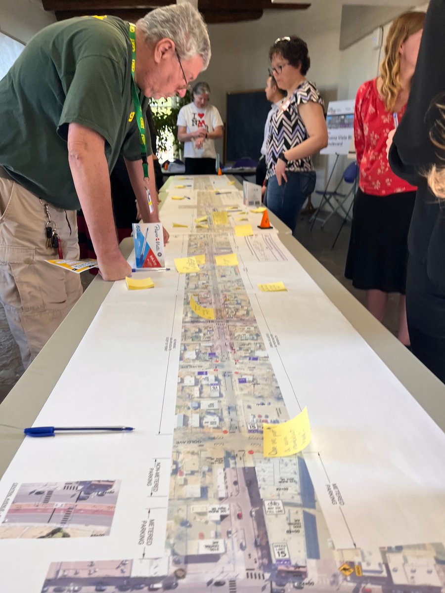 abqdmd's tweet photo. We’re here until 6 at the Heights Community Center talking about our new Bike Boulevard! #dmdbuilds https://t.co/aSXl47bHk8