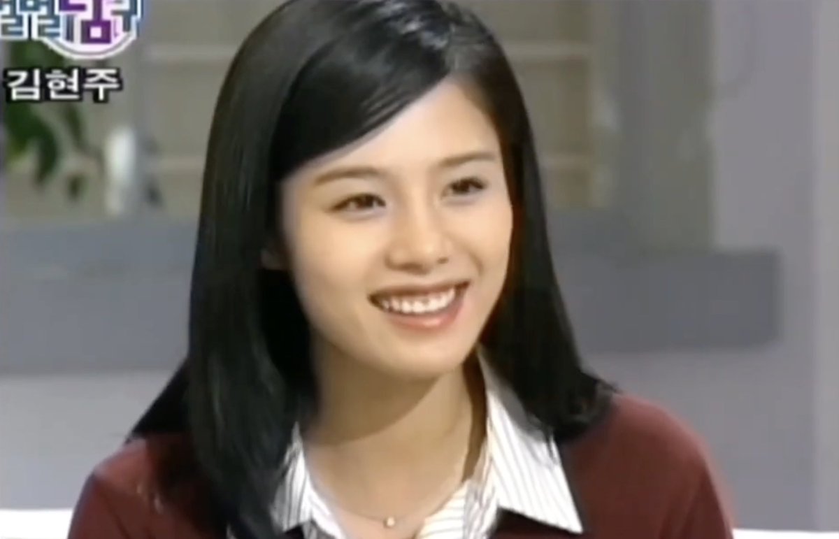 wotchershayne's tweet photo. no but kim hyunjoo looks like she's about to sing cookie by newjeans/njz/mhdhh here lol 
(minji 's 깻잎 hair is one of my fave looks from this era 🥹) https://t.co/ZANkeT4W2X