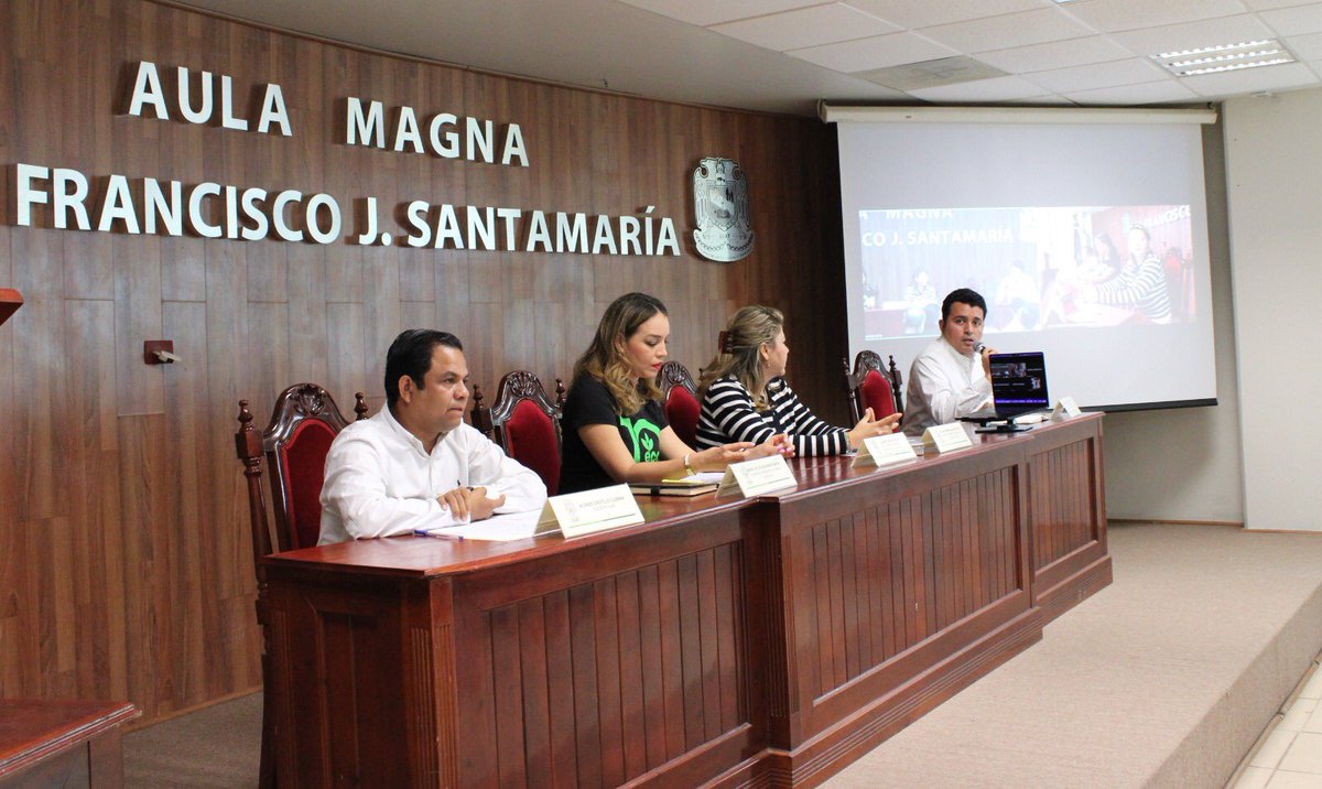 En sinergia con la #UNAM #UJAT  realizamos el Panel Interdisciplinario: Reflexiones sobre el cambio climático y el cuidado de la Madre Tierra desde Tabasco. 

Gracias al Director de la DACSYH  Mtro Ulises Chávez Vélez, por todo su respaldo y compromiso a favor del #MedioAmbiente