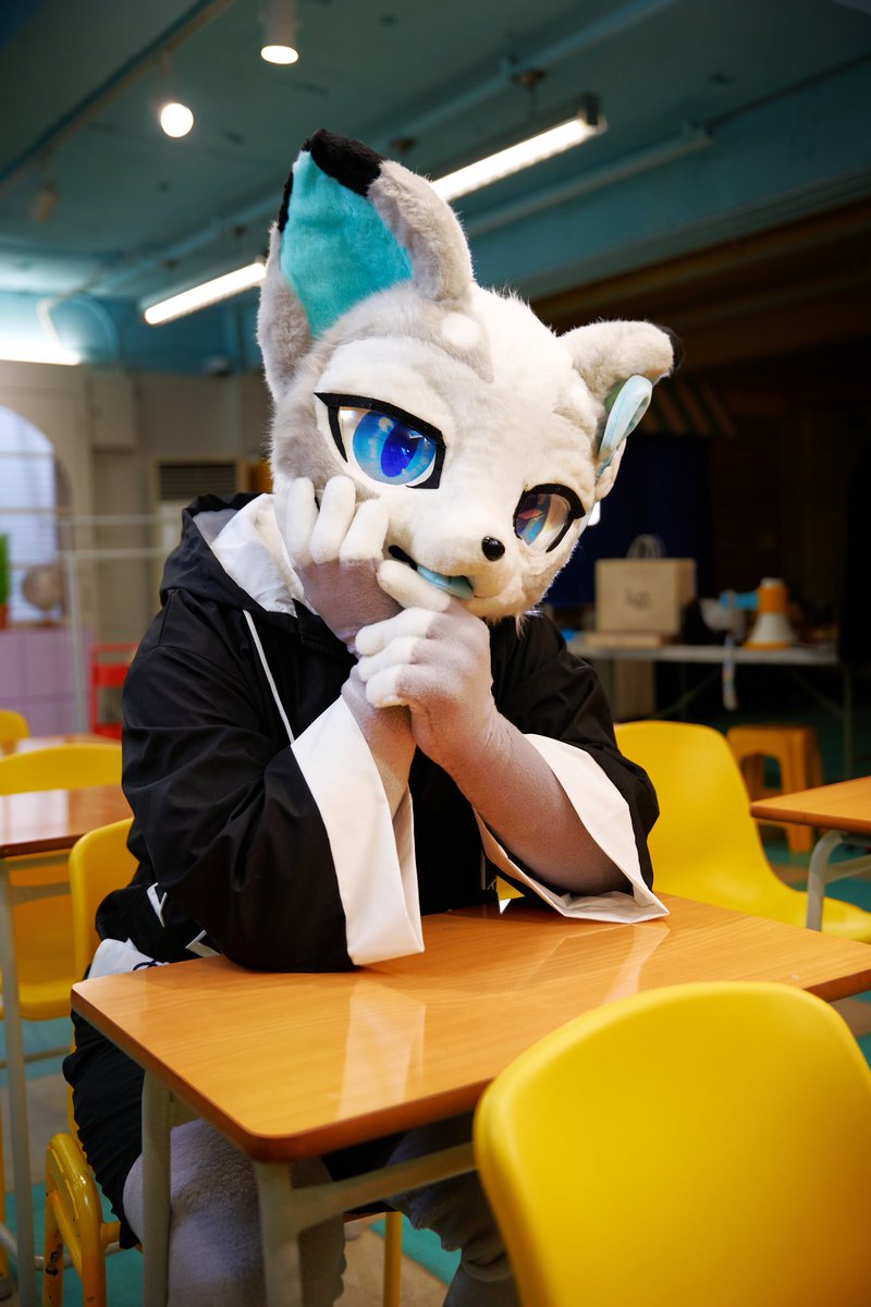 공부는 귀차나

📸 : <a href="/kemochuki/">Chuki</a> 

#FursuitFriday