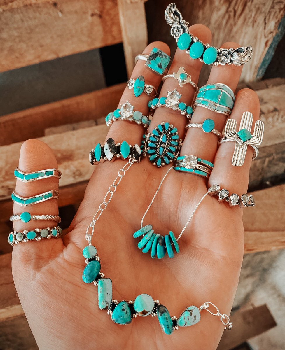TurquoiseTues's tweet photo. Oh hey friends! https://t.co/Em0G85MzhX