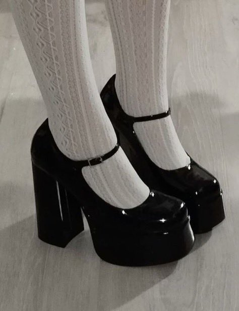 ʚ♡ɞ (@luvvpink0) on Twitter photo 