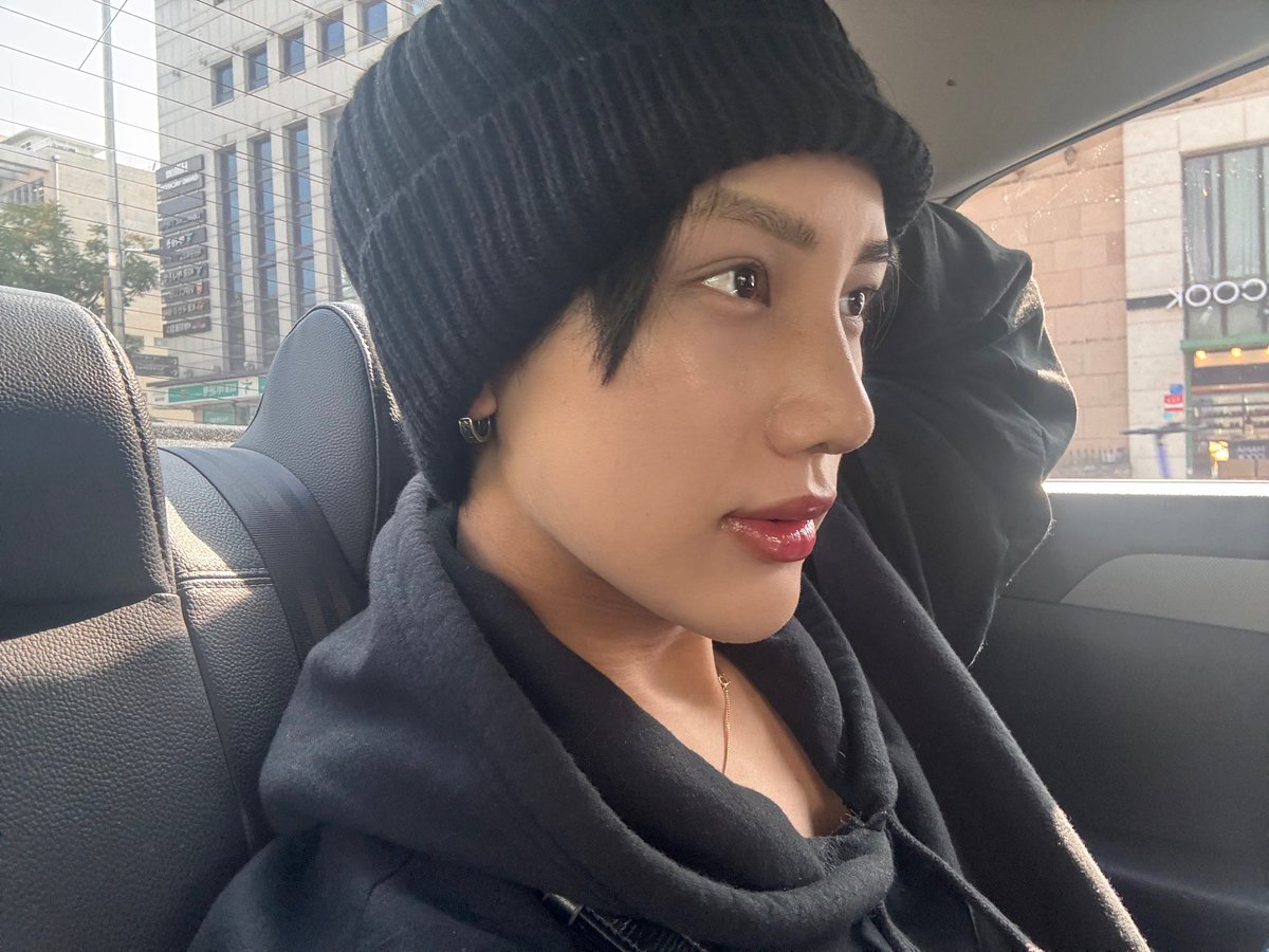 ryuyoxxx's tweet photo. 韓国旅行🇰🇷 https://t.co/XIjmldqZKR
