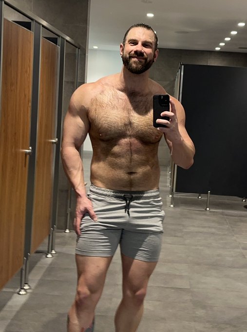 Watch Dave Marshall 18+'s leaked NSFW photo on TwXstars