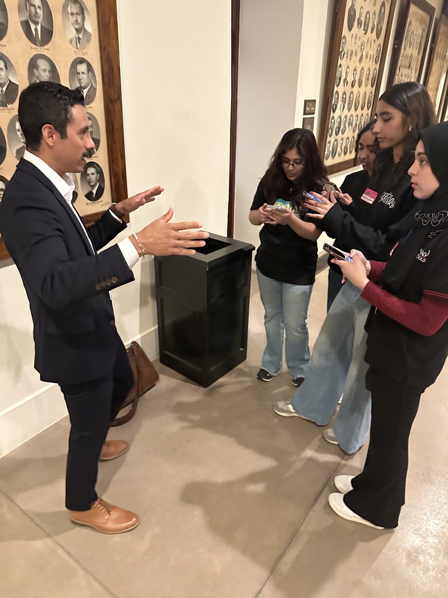 TPCSAnews's tweet photo. Harmony School of Innovation-Katy’s Service Leadership Society took on the Capitol! While meeting with Rep. @morgan4texas, Sen. @LoisKolkhorst, and Rep. @DoctorLalani, they gained firsthand insight into the legislative process. Future leaders in action! 👏🏛️ #TXChartersWork #txed https://t.co/YUYcULtLdy