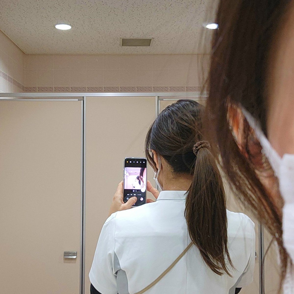Marikoarata's tweet photo. 今夜はA・RA・SHI嵐の予感👀今日も頑張ります✨️
おはようございます🐔！

#新年度
#嵐
#大学病院研修

#鍼灸 #薬膳 #鍼灸薬膳師  #管理栄養士 #はりきゅんゴハン #はりきゅん #お灸女子 #お灸 #表千家 #茶道 #薬膳茶 #まりかな https://t.co/NNjkryg2tj
