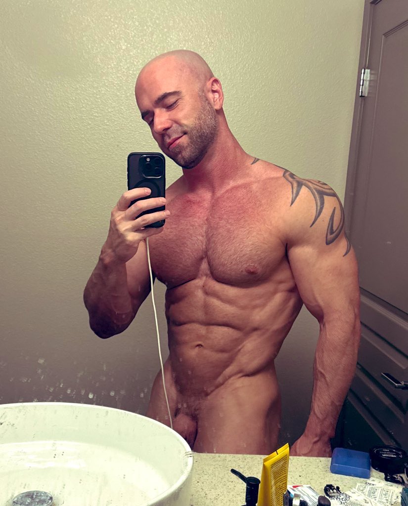 DannySteelexxx's tweet photo. Online Now!! Come say Hi 
Onlyfans and Chaturbate 

https://t.co/8NnW8jMLt4 

https://t.co/IQsn5tUimK 

https://t.co/t9oO9YiAIb https://t.co/FSnoyE0ueB