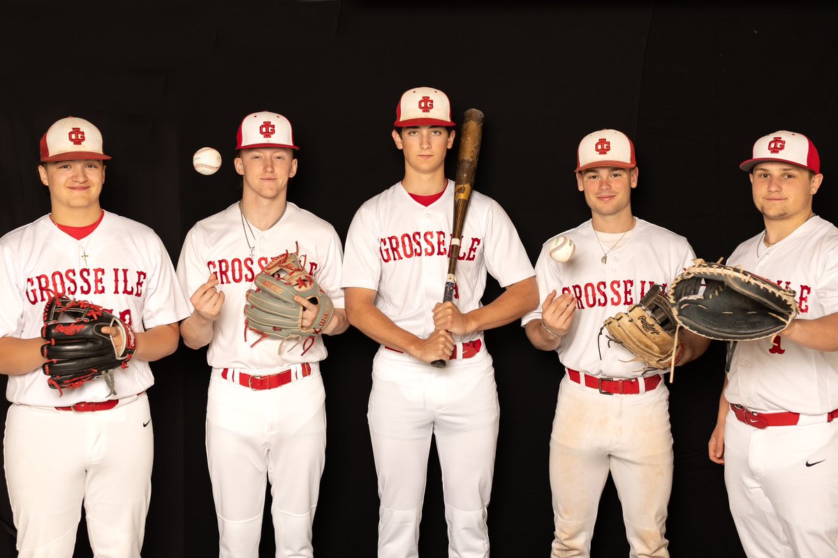 Grosse Ile Red Devils Baseball (@gi_reddevils) on Twitter photo The senior 5. Thanks for everything you boys have done for this program! The senior 5. Thanks for everything you boys have done for this program!