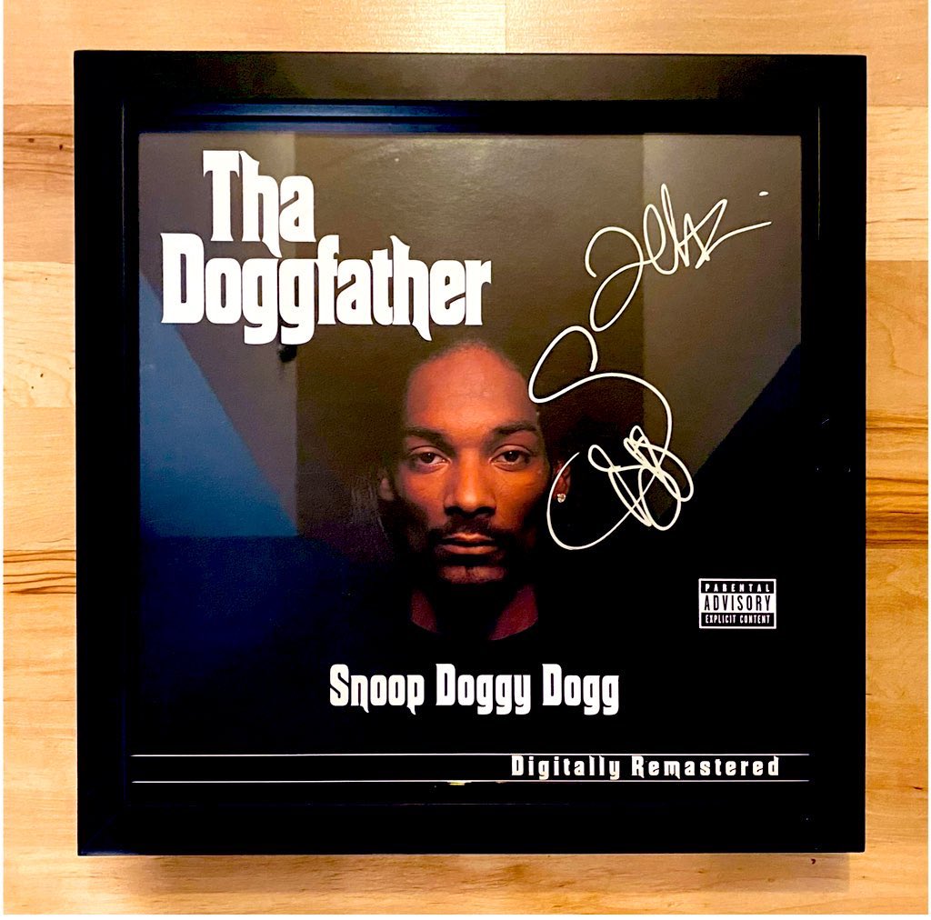 How do y’all feel about personalized autographs? 

Back in my graphin days I used to ask for it so they knew I wasn’t a seller. A lot of times their attitude about signing would change once they knew you were a true fan.