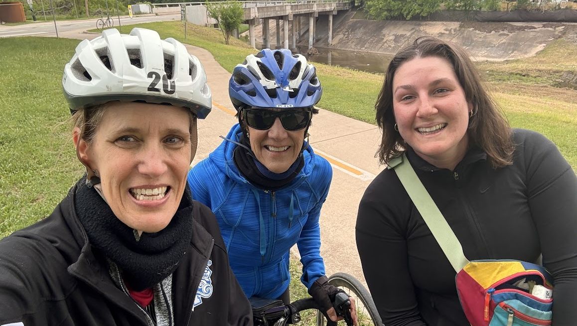 I'm back to training hard for <a href="/mssociety/">National MS Society</a> 's Texas #MS150 coming up at the end of the month. Here I am on a recent long ride with my mom @libbydoggett and friend/colleague Gabi. 
You can support our ride here: events.nationalmssociety.org/index.cfm?fuse…
#MS #multiplesclerosis #IRideWithMS