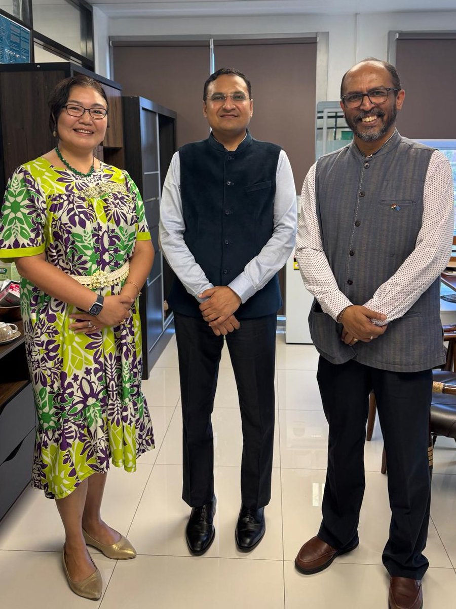 India in Fiji (@hci_suva) on Twitter photo ๐ฎ๐ณ๐ค๐บ๐ณ | High Commissioner Suneet Mehta met with <a href="/UNDP_Pacific/">UNDP Pacific Office in Fiji</a> Resident Representative Ms. <a href="/TuyaLive/">Tuya Altangerel</a> and held discussions on strengthening IndiaโUNDP collaboration across the Pacific. The meeting reaffirmed shared commitment to sustainable development and inclusive growth in the ๐ฎ๐ณ๐ค๐บ๐ณ | High Commissioner Suneet Mehta met with <a href="/UNDP_Pacific/">UNDP Pacific Office in Fiji</a> Resident Representative Ms. <a href="/TuyaLive/">Tuya Altangerel</a> and held discussions on strengthening IndiaโUNDP collaboration across the Pacific. The meeting reaffirmed shared commitment to sustainable development and inclusive growth in the