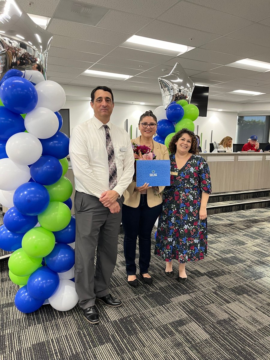 CentraliaESD's tweet photo. At this weeks 2025 Community Advisory Committee Recognition Awards, we honored our amazing educators who go above and beyond for students with disabilities. Thank you Cecilia Bailey, Susan Gonzalez and Marian Castellanos for all that you do! 💙 #CAC2025 #CESDPride https://t.co/S1GbLeHr1g