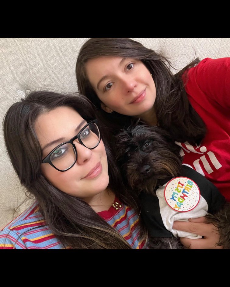 rebexxgtz's tweet photo. Our sweet Zoë girl’s 1st birthday.🎈🎂 https://t.co/RJAJnQ2ugb