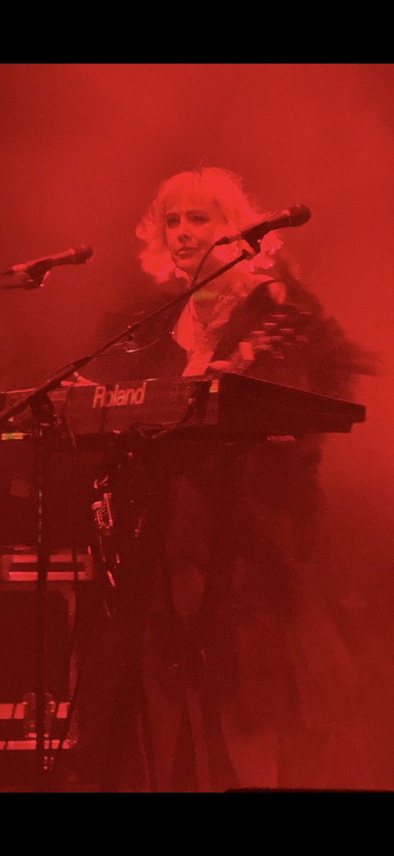 marsworld's tweet image. Slowdive @slowdiveband London Brixton @O2AcademyBrix 10/Apr/2025 #slowdiveband #slowdive @RachelAGoswell @CraigatCoF