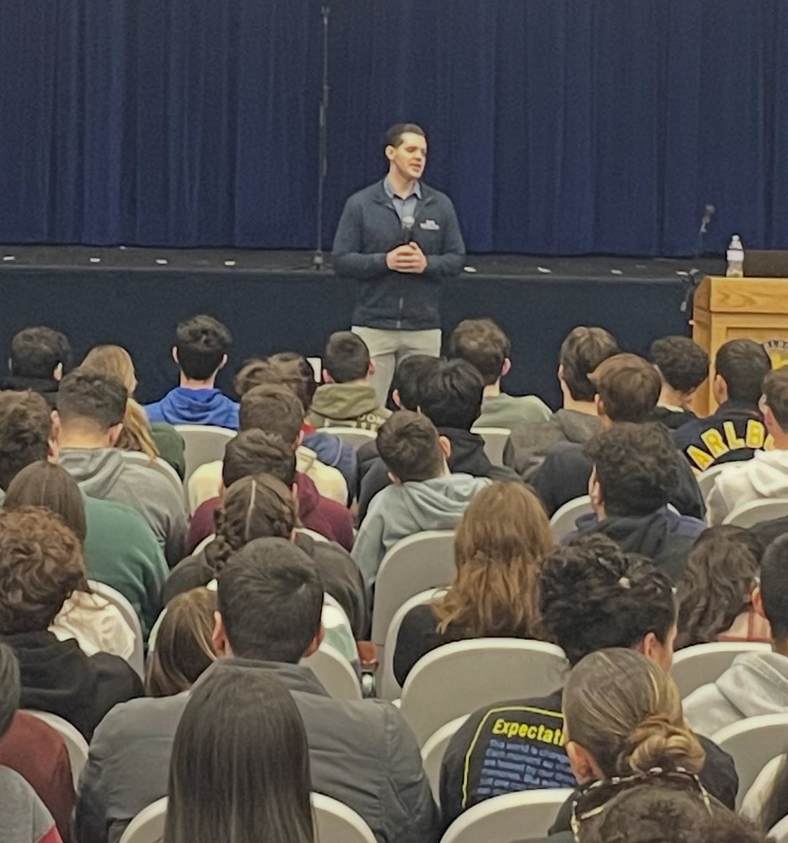 Jen Dellett tweet media