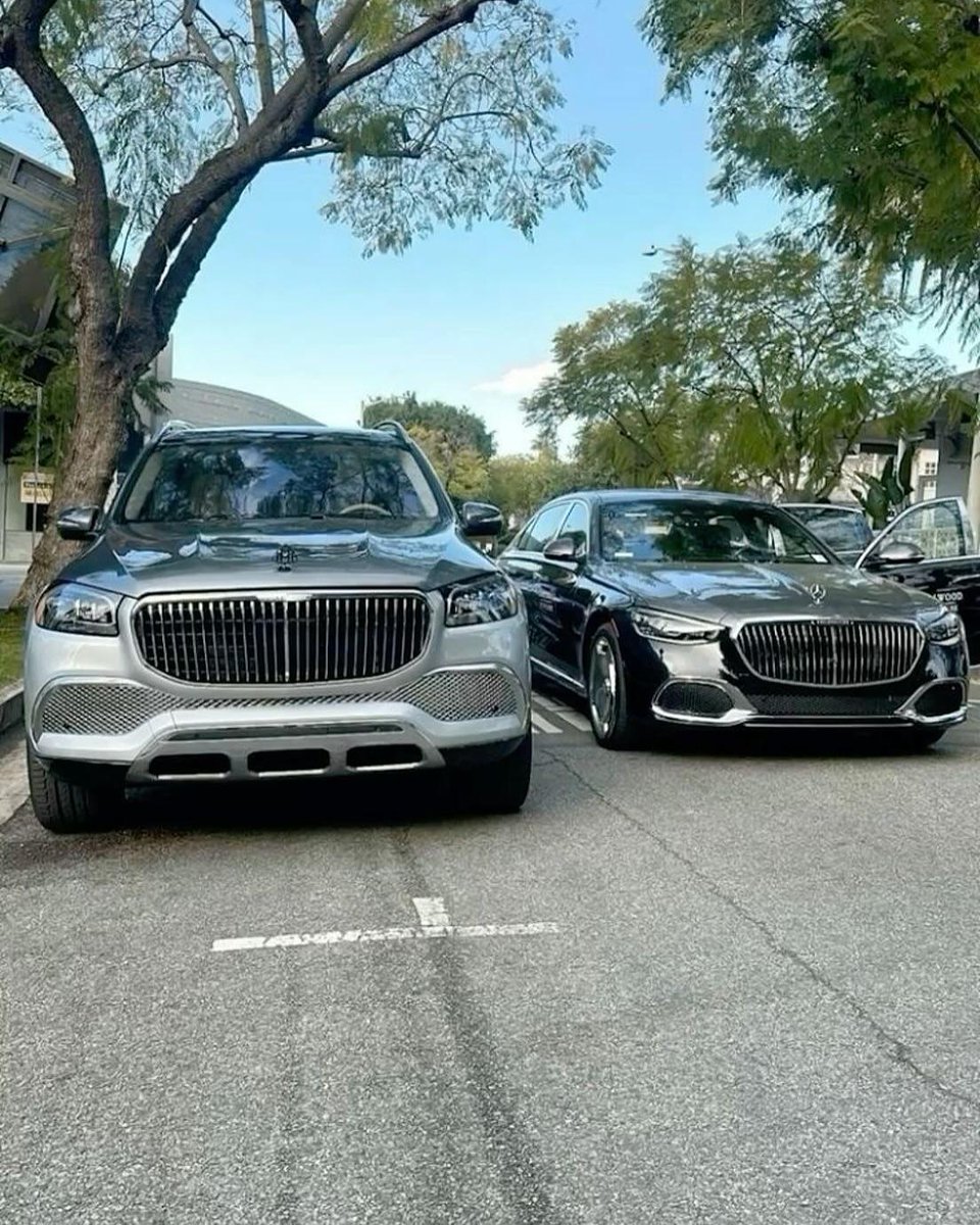 iamdodic's tweet photo. Money. Power. Respect. https://t.co/QYzCHHpmMb