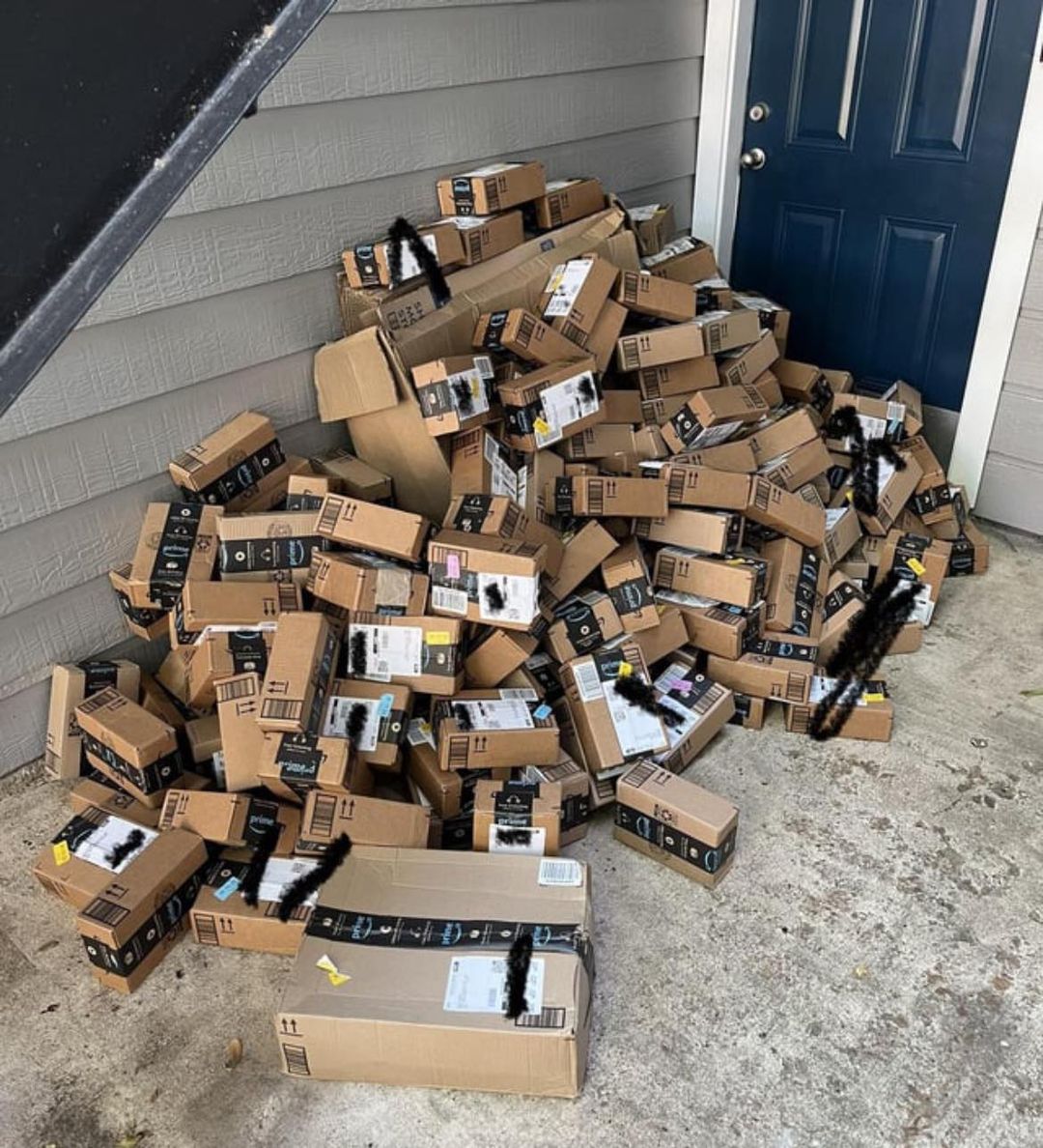 Staying home saves me money

also me: