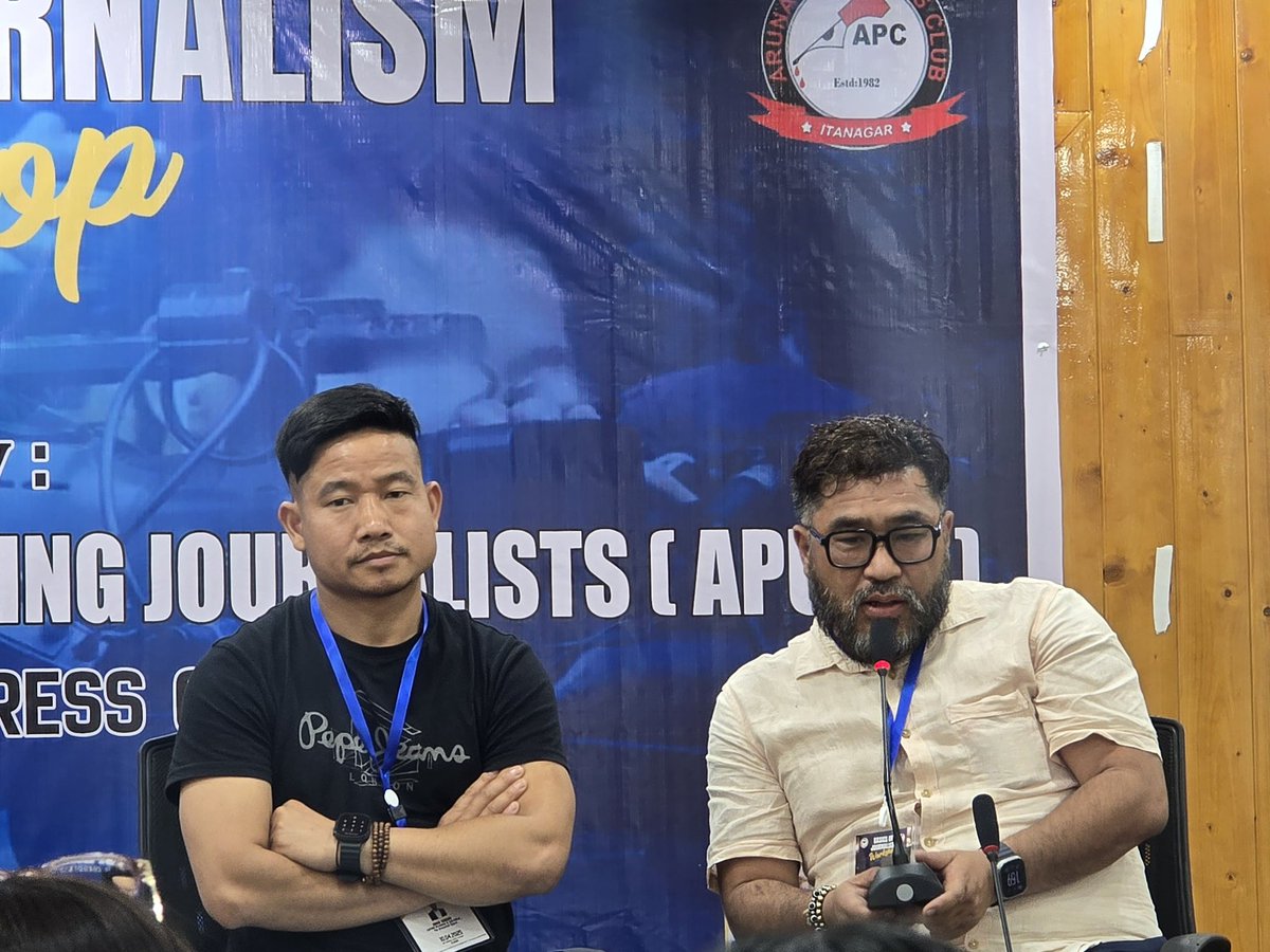 sangnoamar's tweet photo. A long-awaited workshop on #BasicJournalism for our young colleagues was jointly organized by the Arunachal Pradesh Union of Working Journalists and the Arunachal Press Club at the Press Club, Itanagar, on Thursday. We are grateful to the resource persons: CEO of Smart City Itanagar, @dsang30; esteemed journalists @tongamrina, @mukulpathak; and APC President @DYangfo, for their enlightening sessions.
