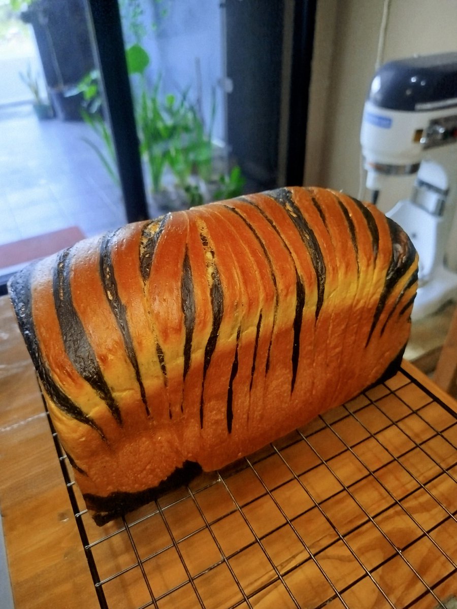 ovenтerвang tweet media