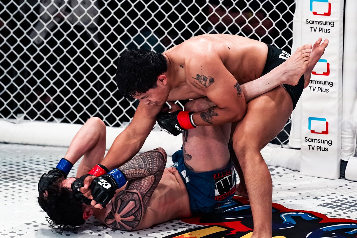 FIRST WIN FOR TEXAS!🇺🇸 Marcelo Reyes ends his opponent in 2nd round with an explosive TKO 👊💥
#CombateGlobal #MuchMoreAction
