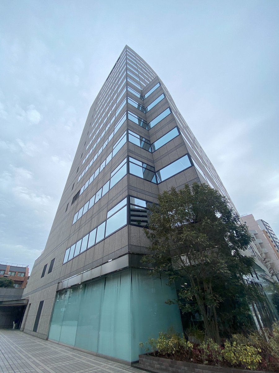 おはグローブ٩( ᐛ )و渋谷🌧️21℃

4月11日の今日は #朝食の日 だそう🥪
皆さんは朝ご飯を食べますか？

中の人は寝起きじゃあまり食べられないのですが、
出勤時にお腹が空くという...
朝からもりもり食べられればスタミナつきますね！

本日もよろしくですっ🏋️‍♂️
#企業公式さんと繋がりたい
